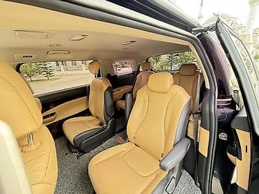 byd e7: Kia Carnival: 2021 г., 2.2 л, Автомат, Дизель, Минивэн — 10