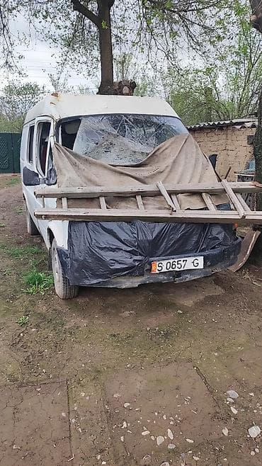 маверик форд: Ford Transit: 1998 г., Механика, Фургон — 3