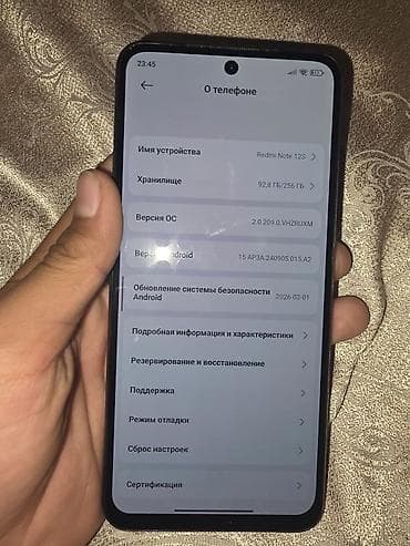 секции видео: Смартфон Redmi (черный цвет) Основные особенности: - Тыльный блок — 6