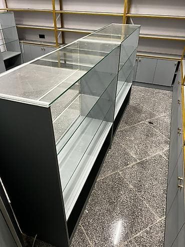 вешалка для верхней одежды: Торговое оборудование для магазина: модульная система стеллажей и — 10