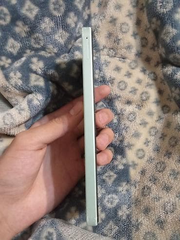 nintendo ds lite: Samsung Galaxy A06, Б/у, 128 ГБ, цвет - Зеленый, 2 SIM — 3