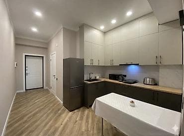продая: 1 комната, 35 м², 4 этаж, Дизайнерский ремонт — 5