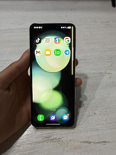 samsung flip 1: Samsung Galaxy Z Flip 5, Б/у, 256 ГБ, цвет - Зеленый — 2