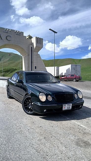 решотка степ: Mercedes-Benz E-Class: 2001 г., 5.5 л, Автомат, Бензин, Седан — 2