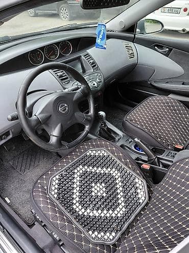 Транспорт: Nissan Primera: 2003 г., 2 л, Механика, Бензин, Хэтчбэк — 5