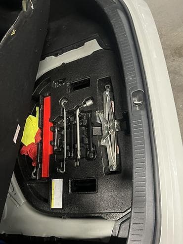 дверь королла 120: Toyota Corolla: 2021 г., 1.8 л, Автомат, Гибрид, Седан — 5