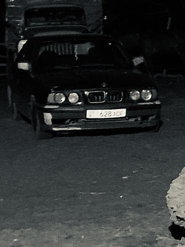 накладка на глушитель: BMW 5 series: 1991 г., 2.5 л, Механика, Седан — 4