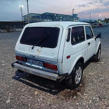 бампер для нивы: ВАЗ (ЛАДА) 4x4 Нива: 1991 г., Ручные, Внедорожник — 2