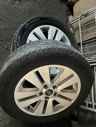 Комплект колес Subaru на оригинальных литых дисках 17" - ОЕМ — 2