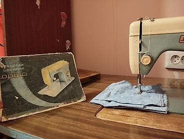 бризент: Продам надежную советскую швейную машину «Орша» (Модель 7) в исправном — 2