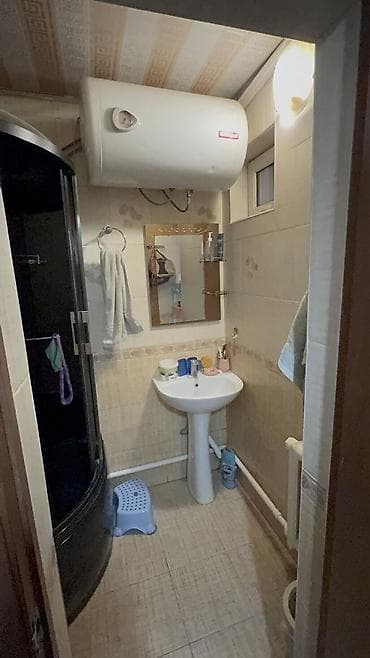 квартиры западный автовокзал: 40 м², 2 комнаты, Утепленный, Забор, огорожен — 8