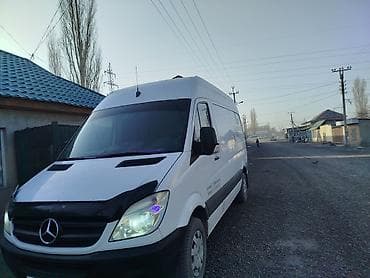 235 55 р18: Легкий грузовик, Mercedes-Benz — 8