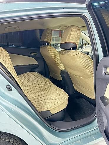 byd song plus: Toyota Prius: 2016 г., 1.8 л, Вариатор, Гибрид, Хэтчбэк — 10