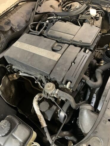 v8: Бензиндик кыймылдаткыч Mercedes-Benz 2003 г., 1.8 л, Колдонулган, Оригинал — 2