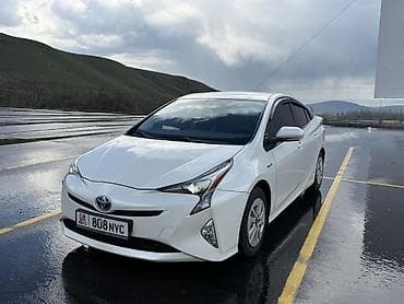 toyota prius 2016: Toyota Prius: 2016 г., 1.8 л, Вариатор, Гибрид, Лифтбек — 6