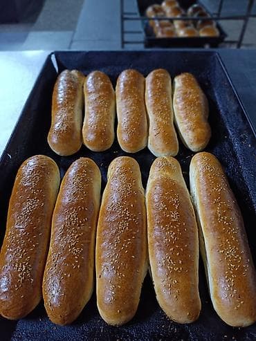 колбасный сех: Булочки и длинные для бургеров и хот‑догов - Свежая выпечка из — 1