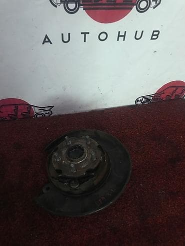 Задняя левая Ступица Toyota 2005 г., Б/у, Оригинал, Япония at lalafo.kg Задняя левая Ступица Toyota 2005 г., Б/у, Оригинал, Япония