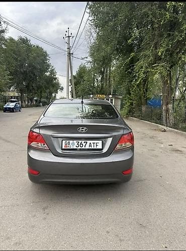 варянт авто: Hyundai Solaris: 2013 г., 1.6 л, Автомат, Бензин — 1