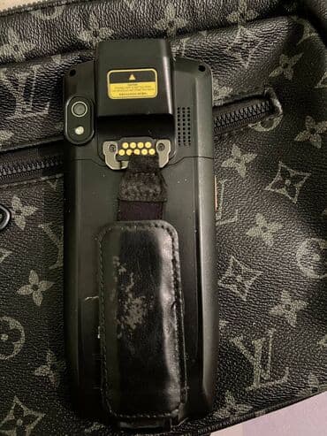 ценсорная плита: Мобильный терминал сбора данных, оснащенный физической клавиатурой и — 5