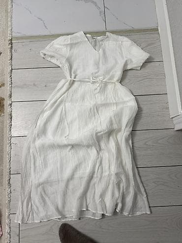 Белое лёгкое платье на лето состояние очень хорошо - Цвет