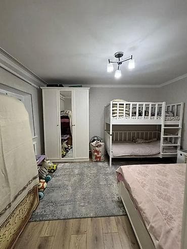 Дома: Продается хороший и уютный дом 3 комнаты. В селе Ортосай у подножья — 5