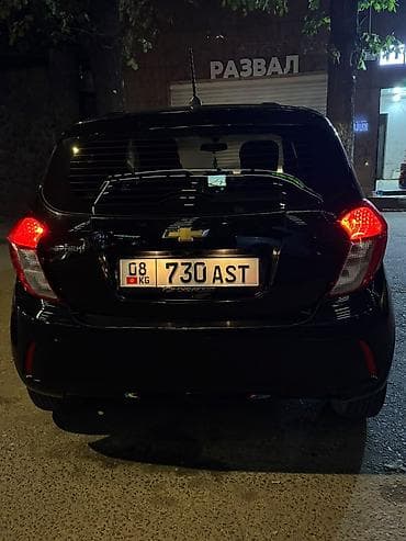 Chevrolet Spark: 2018 г., 1 л, Автомат, Газ, Хетчбек — 3