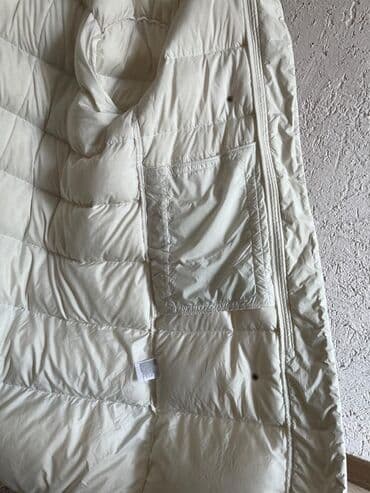 оборудование для нижнего белья: Пуховик женский из Америки белый,размер-50-52-54,почти новые — 3
