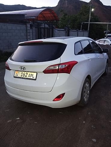 Hyundai i30: 2016 г., 1.6 л, Кол менен иштөөчү, Бензин, Универсал — 8