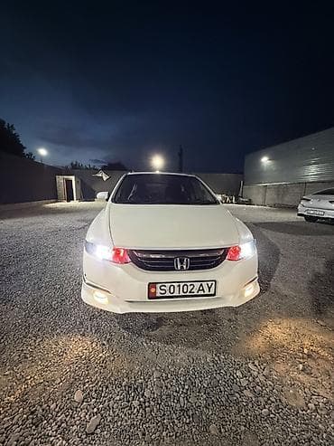 авто минивен 7 мест: Honda Odyssey: 2005 г., Бензин, Универсал — 10