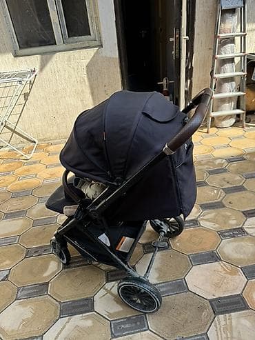 kidilo страна производитель: Коляска, Другой бренд, цвет - Черный, Б/у — 3