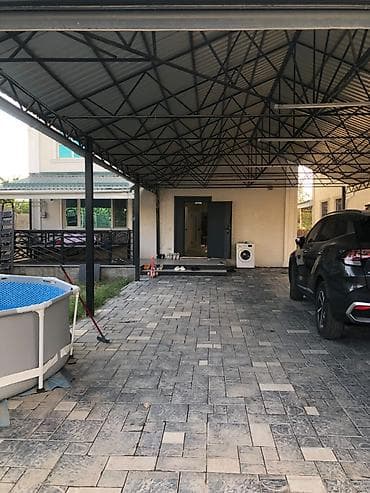 open space: 🏡 ПРОДАЁТСЯ ПРОСТОРНЫЙ 2-ЭТАЖНЫЙ ДОМ В РАЙОНЕ ПИШПЕК ✨ Отличный — 5