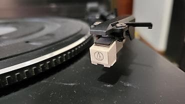сколько стоит ipod: CONDOR CD 2000 музыкальный центр винтажный без колонок нету честно, 4 — 8