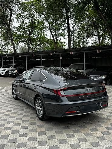 elantra 2019: Hyundai Sonata: 2019 г., 2 л, Автомат, Бензин, Седан — 2