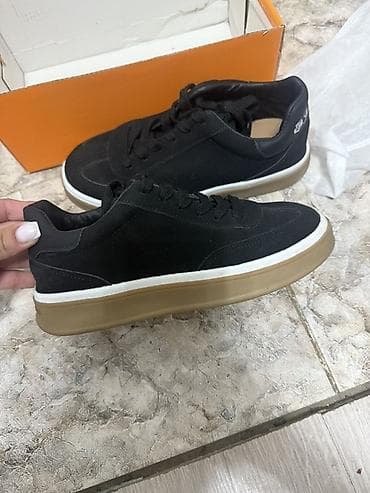 nike gore tex: Мужские кроссовки, 36.5, Loro Piana, Б/у, цвет - Черный, Платная доставка — 2