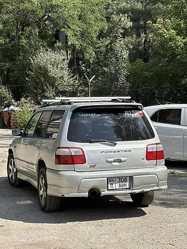 Subaru Forester: 2000 г., 2 л, Автомат, Бензин, Универсал — 3