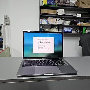 Ноутбуки Apple (MacBook): Macbook pro 2020 в идеальном состоянии • Процессор: M1 • — 2