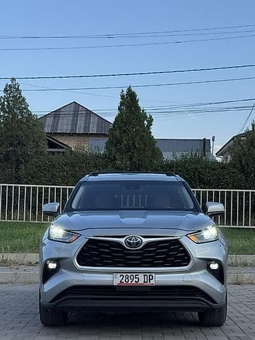 гибриды машины: Toyota Highlander: 2020 г., 2.5 л, Вариатор, Гибрид, Кроссовер — 1