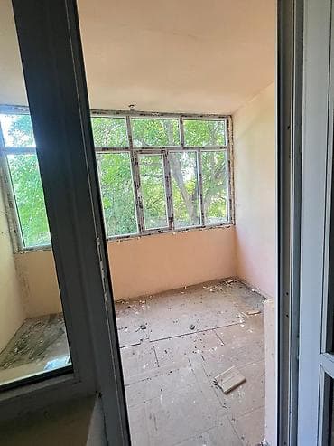 nice house: 2 комнаты, 48 м², 104 серия, 2 этаж, Старый ремонт — 5