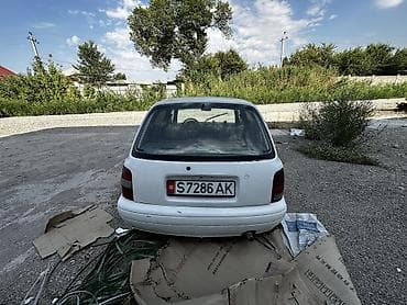 гц 8: Nissan Micra: 1995 г., 1.3 л, Механика, Бензин, Хэтчбэк — 3
