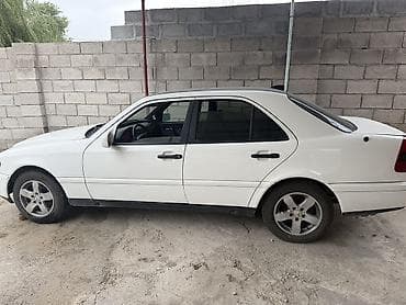 Mercedes-Benz C-Class: 1994 г., 2.5 л, Механика, Дизель, Седан