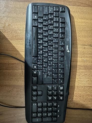 red square keyrox: Клавиатура, A4Tech, Мембранная, Проводное подключение, Размер: 100% — 2