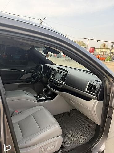 highlander 2012: Toyota Highlander: 2017 г., 3.5 л, Автомат, Гибрид, Кроссовер — 2