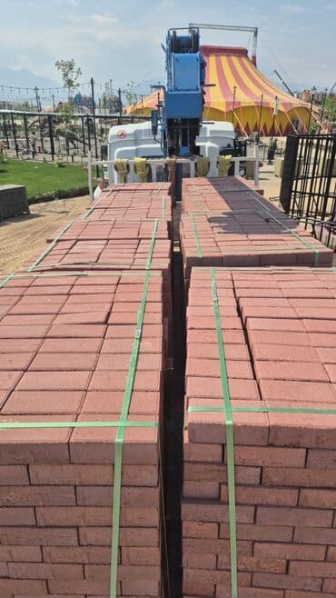 брусчатка бишкек дом брусчатки'' тротуарная плитка бордюры бишкек: Бардюр дорожный Бардюр тротуарная Бардюр прессованный Прочные — 2