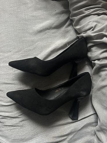 размер 39 обувь: Туфли, 36, Б/у, цвет - Черный, Самовывоз — 2