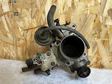 Дроссельная заслонка Toyota 1999 г., Б/у, Оригинал, Япония