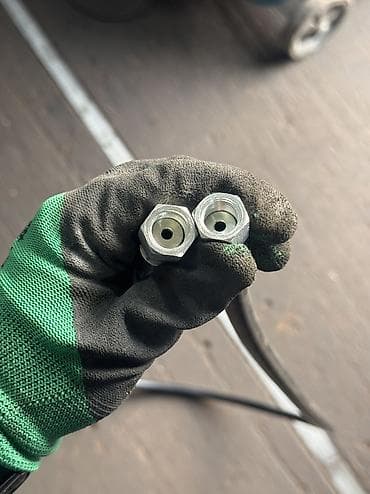 Строительный транспорт: ОсОО «Сенгсан-Трэйд» Шланги высокого давления на спецтехнику в бишкеке — 7