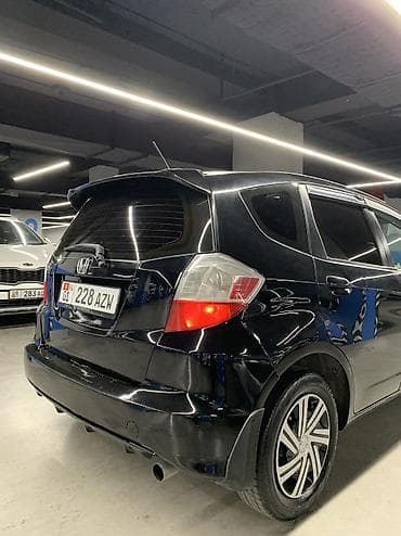 ситирим хонда: Honda Fit: 2011 г., 1.5 л, Автомат, Бензин, Хэтчбэк — 5