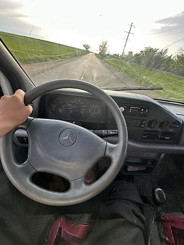 тс.кg: Грузовик, Mercedes-Benz, Б/у — 2