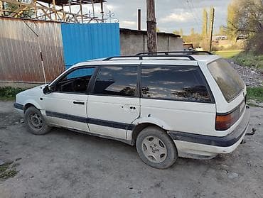 vw: Volkswagen Passat Variant: 1992 г., Ручные, Газ, Универсал — 5