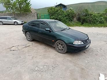 Транспорт: Toyota Avensis: 2001 г., 0.2 л, Автомат, Бензин, Лифтбек — 4